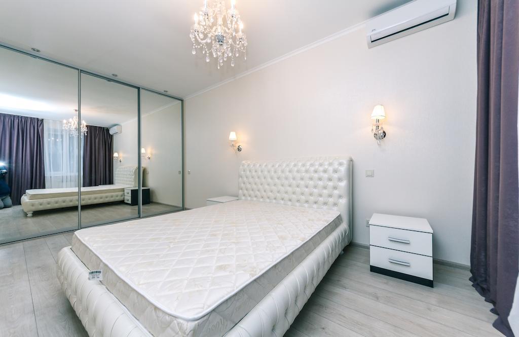 Luxcenterapartment Kyjev Pokoj fotografie